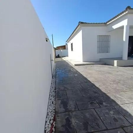 Ilusion, Holiday home *